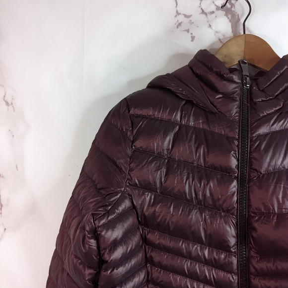 Calvin Klein Down Puffer Jacket Coat Hood Size Small Red Full Zip - Picture 2 of 15
